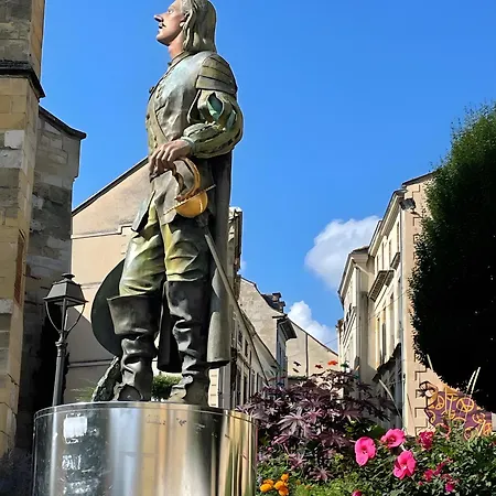 Dom wakacyjny Les Ecureuils Maison 9 - 4 Pers Calviac-en-Perigord