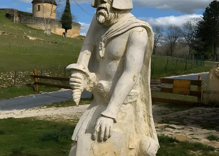 Semesterbostad Les Ecureuils Maison 9 - 4 Pers Calviac-en-Perigord